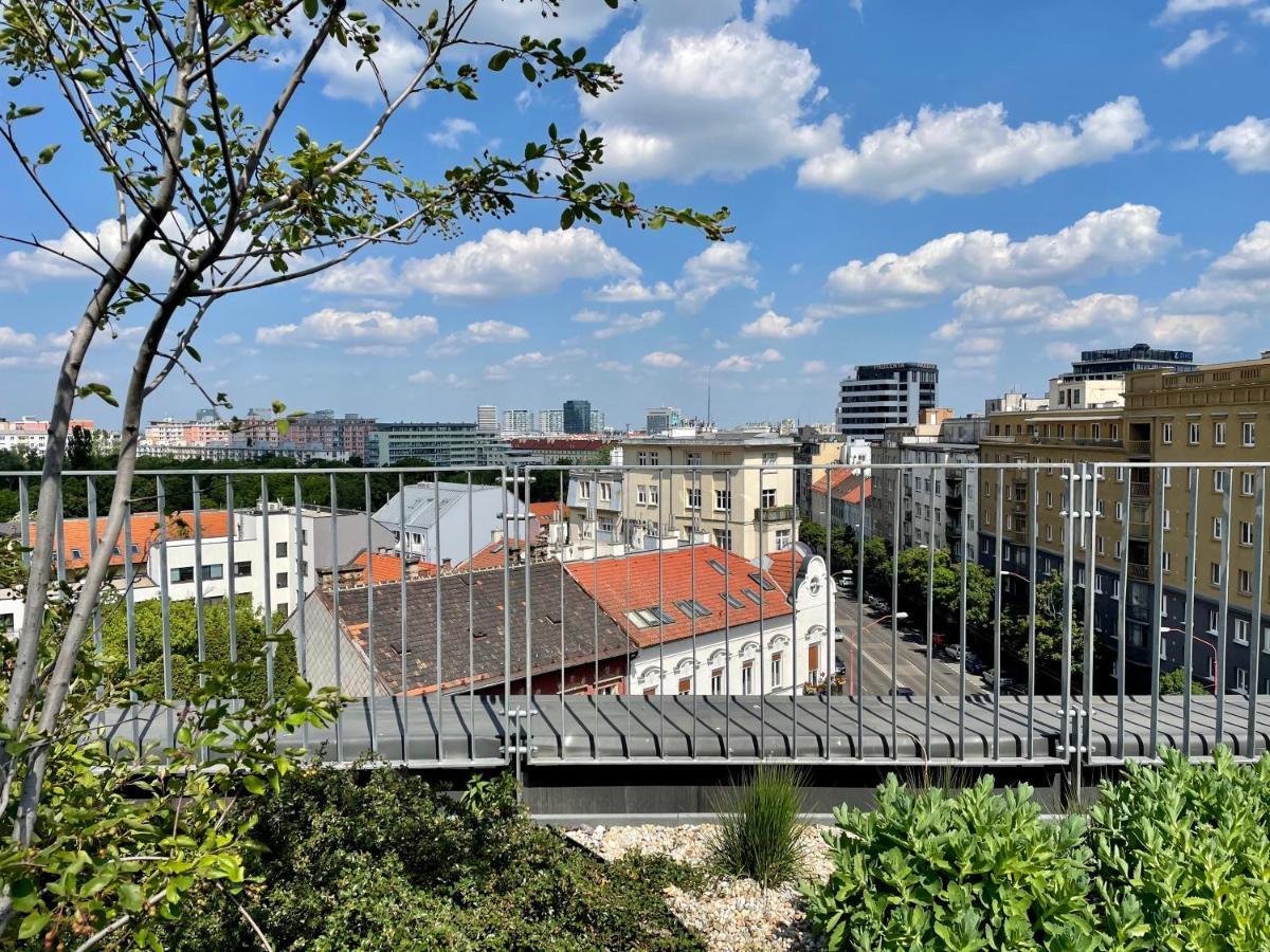 Topview City Centre Apartment Bratislava Exterior photo